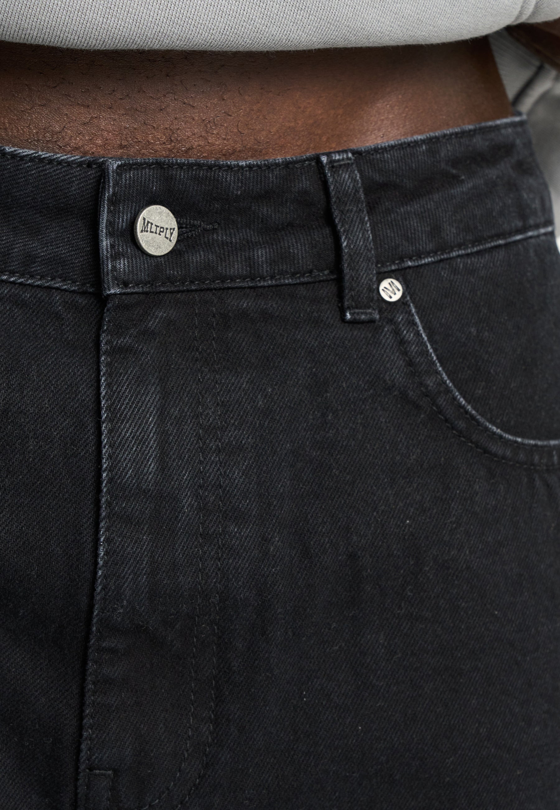 Cut Denim MULTIPLY Black