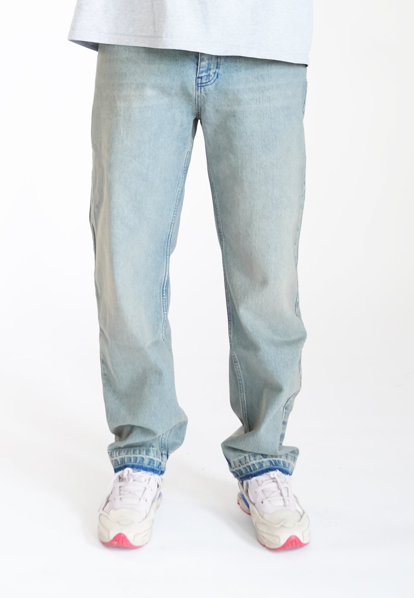Multiply Apparel Wide Straight Jeans Slick Blue Sand – Frontalansicht