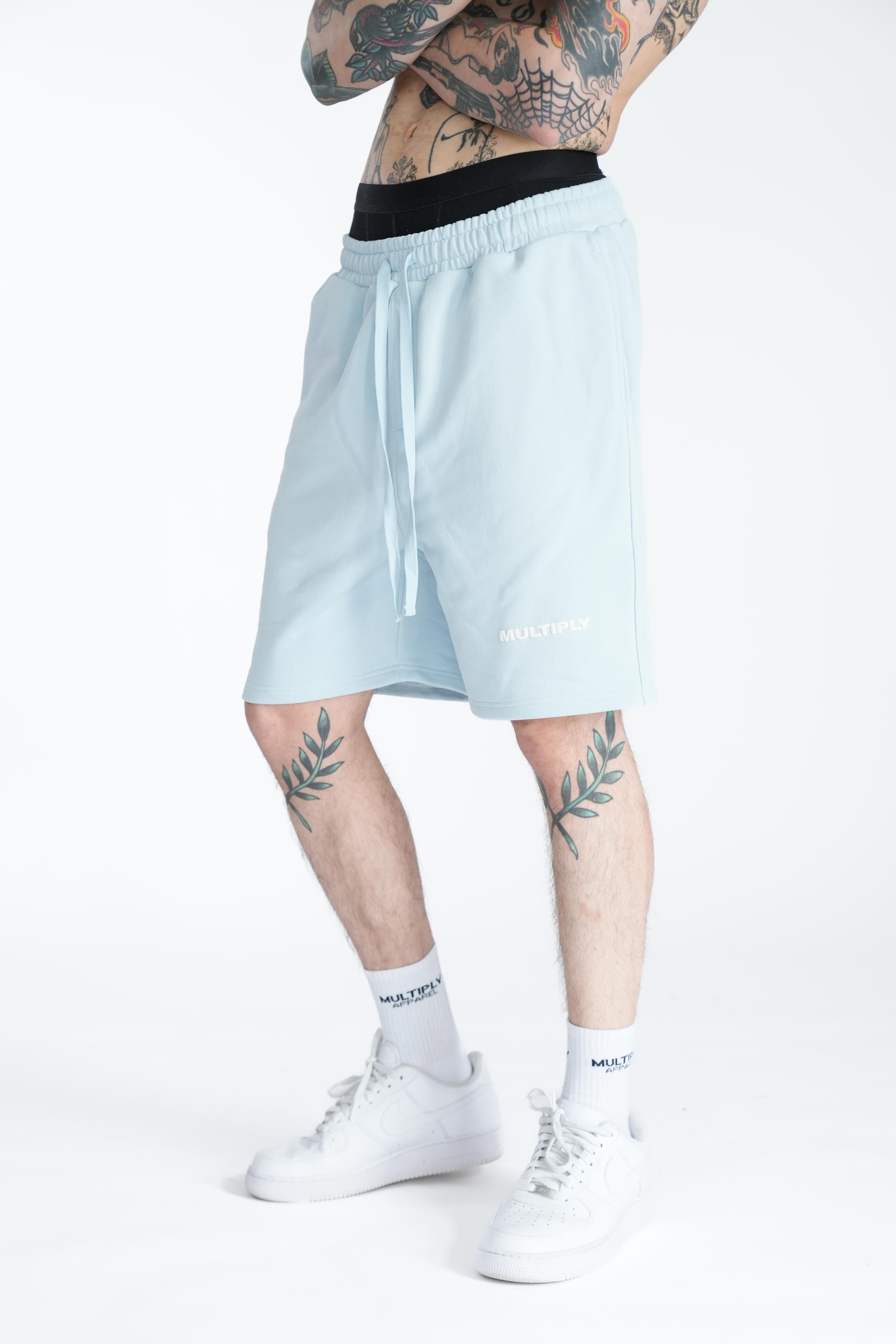Shorts MULTIPLY Baby Blue