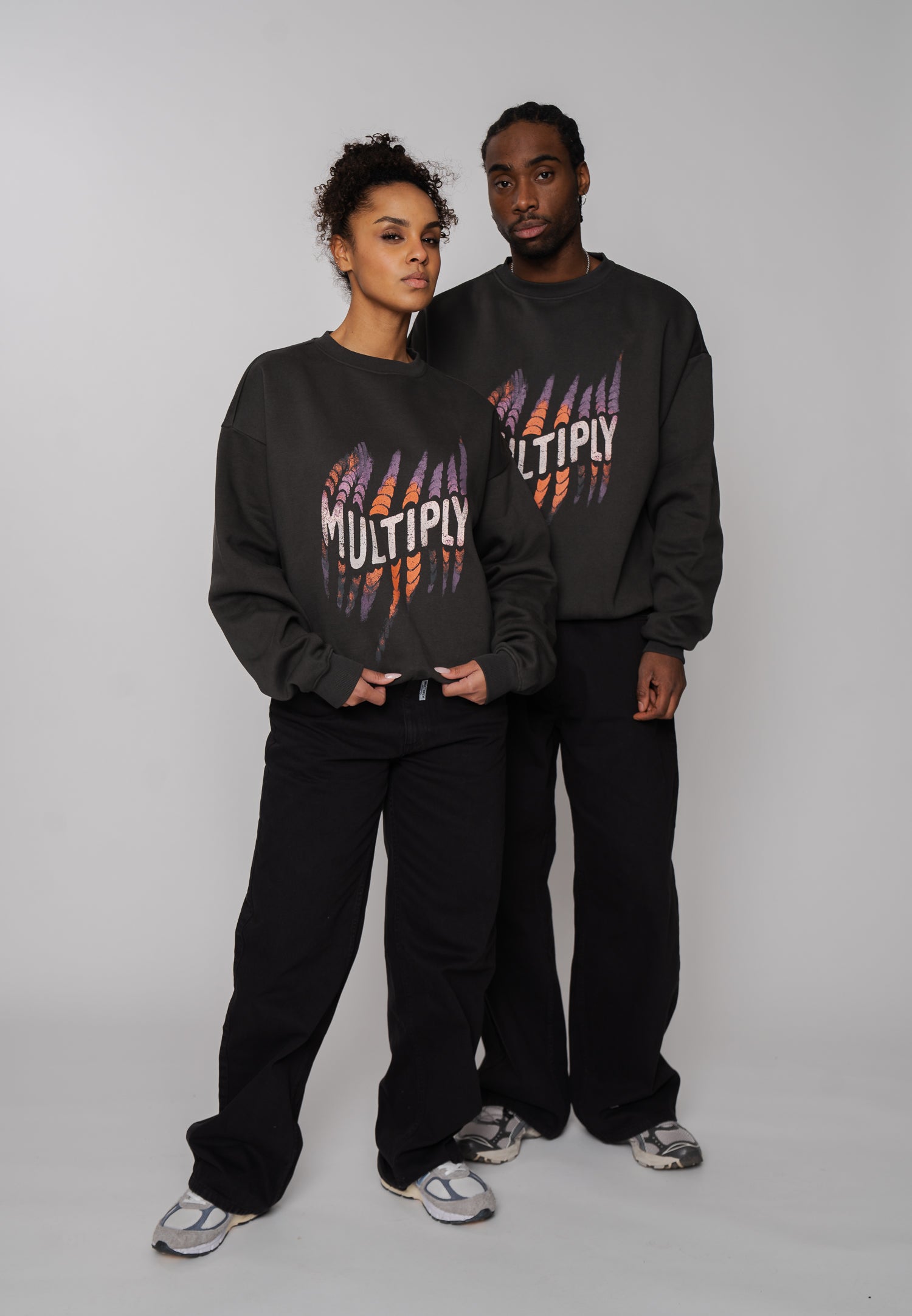 Multiply Apparel Oversize Sweatshirt WATERCOLOUR Phantom Washed – weitere Ansicht 4