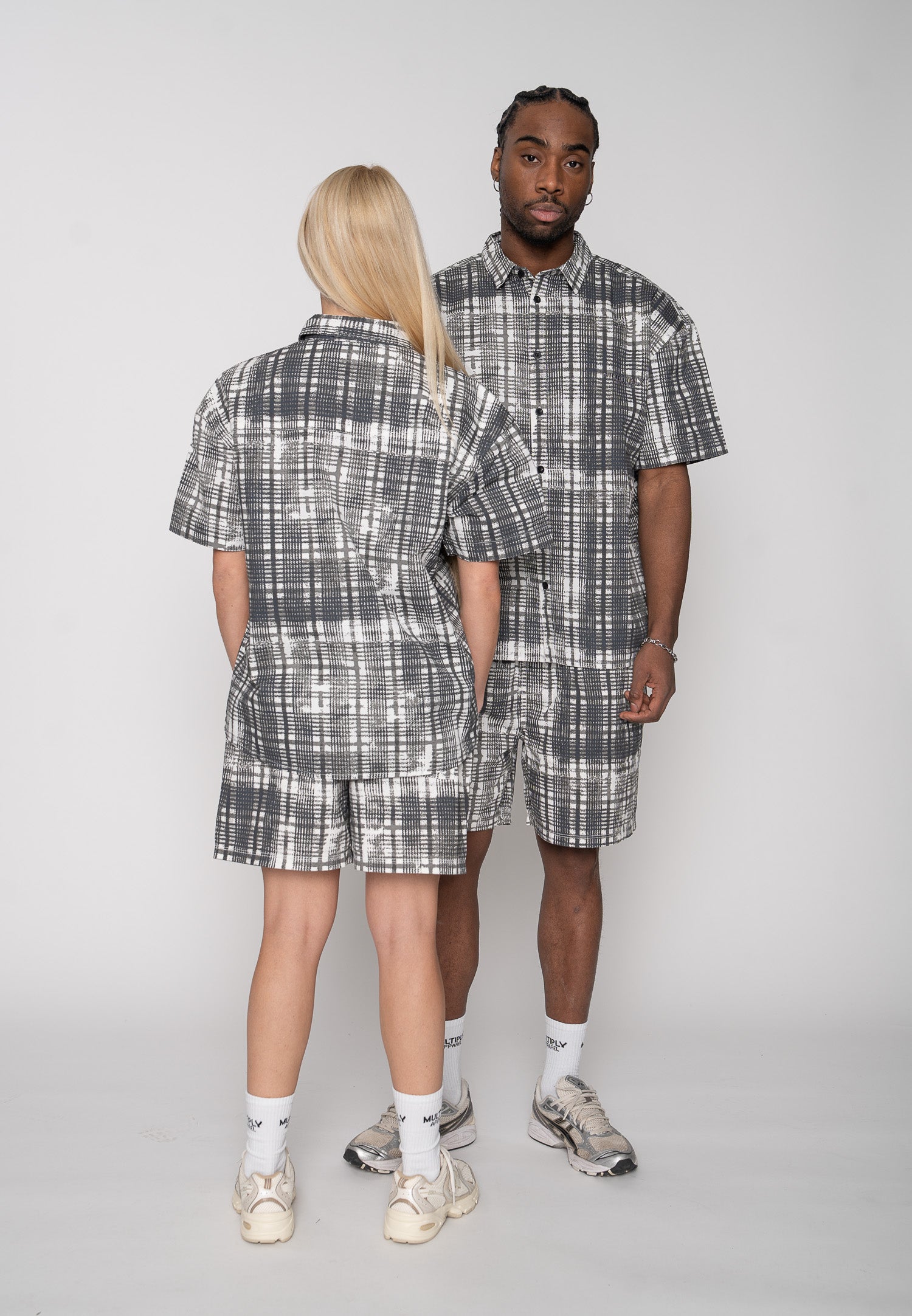 Multiply Apparel Short Sleeve Shirt TESSELL Cloud Dancer – Frontalansicht