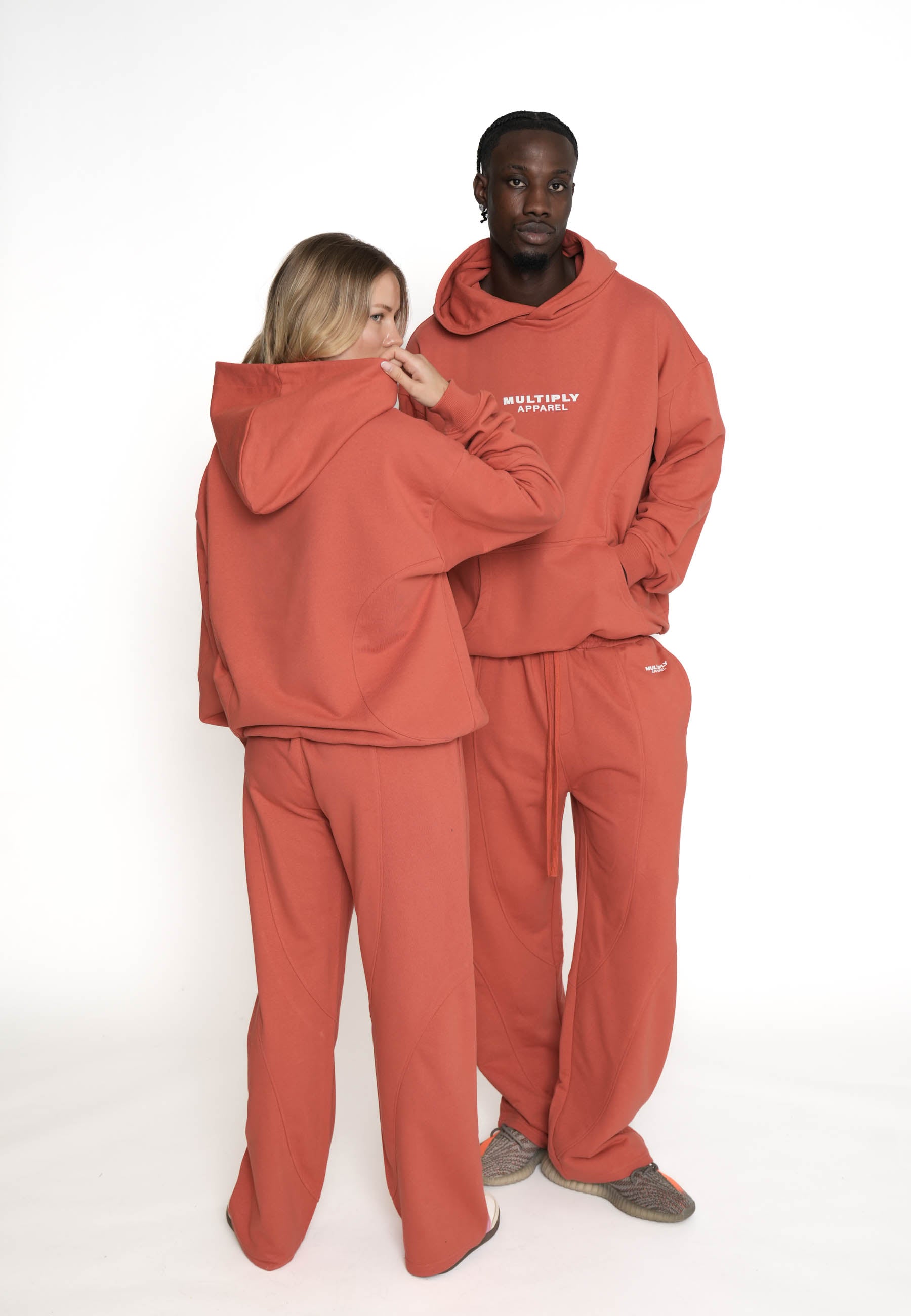 Oversize Hoodie CONTOURED Etruscan Red