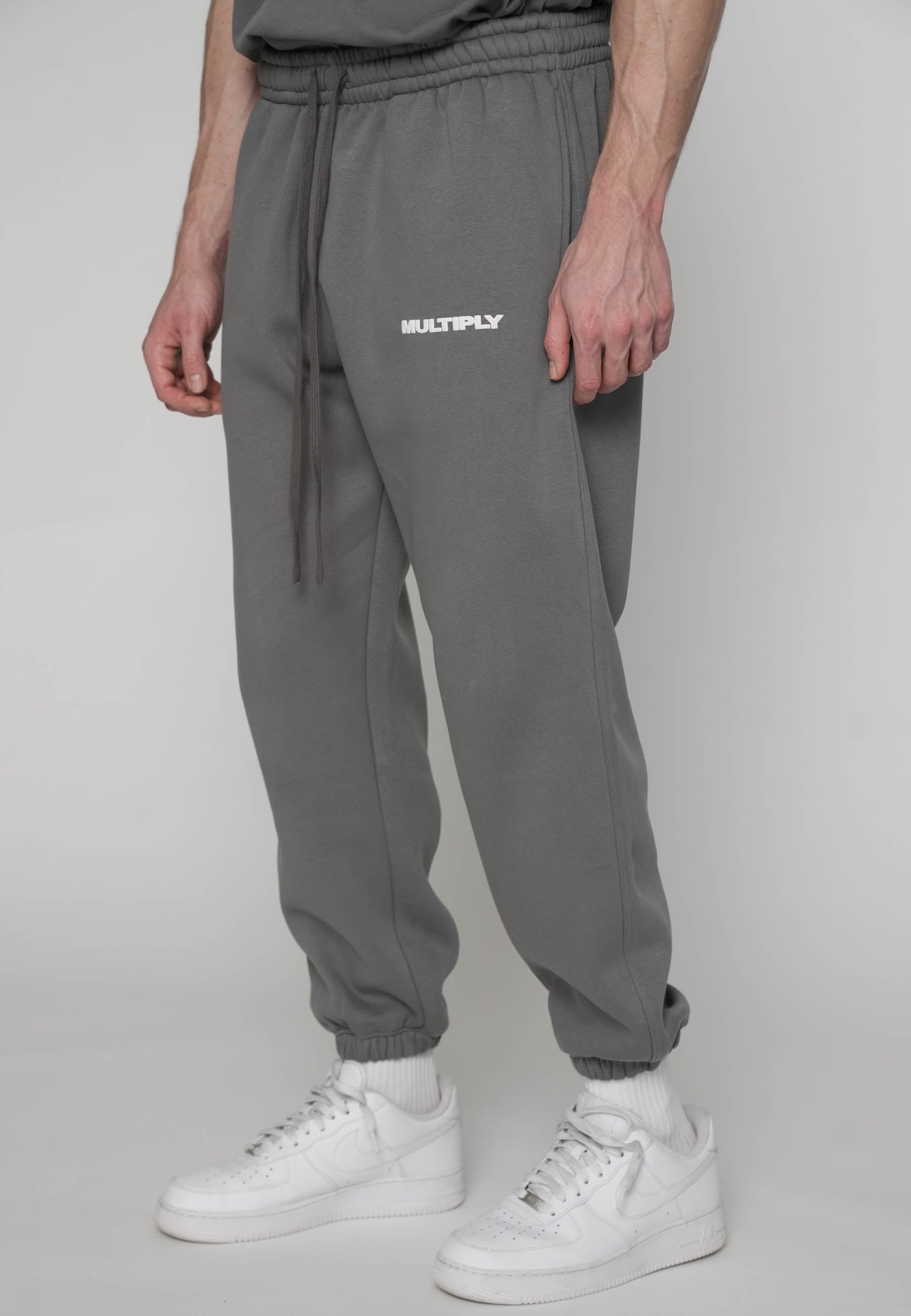 Jogger MULTIPLY Gargoyle