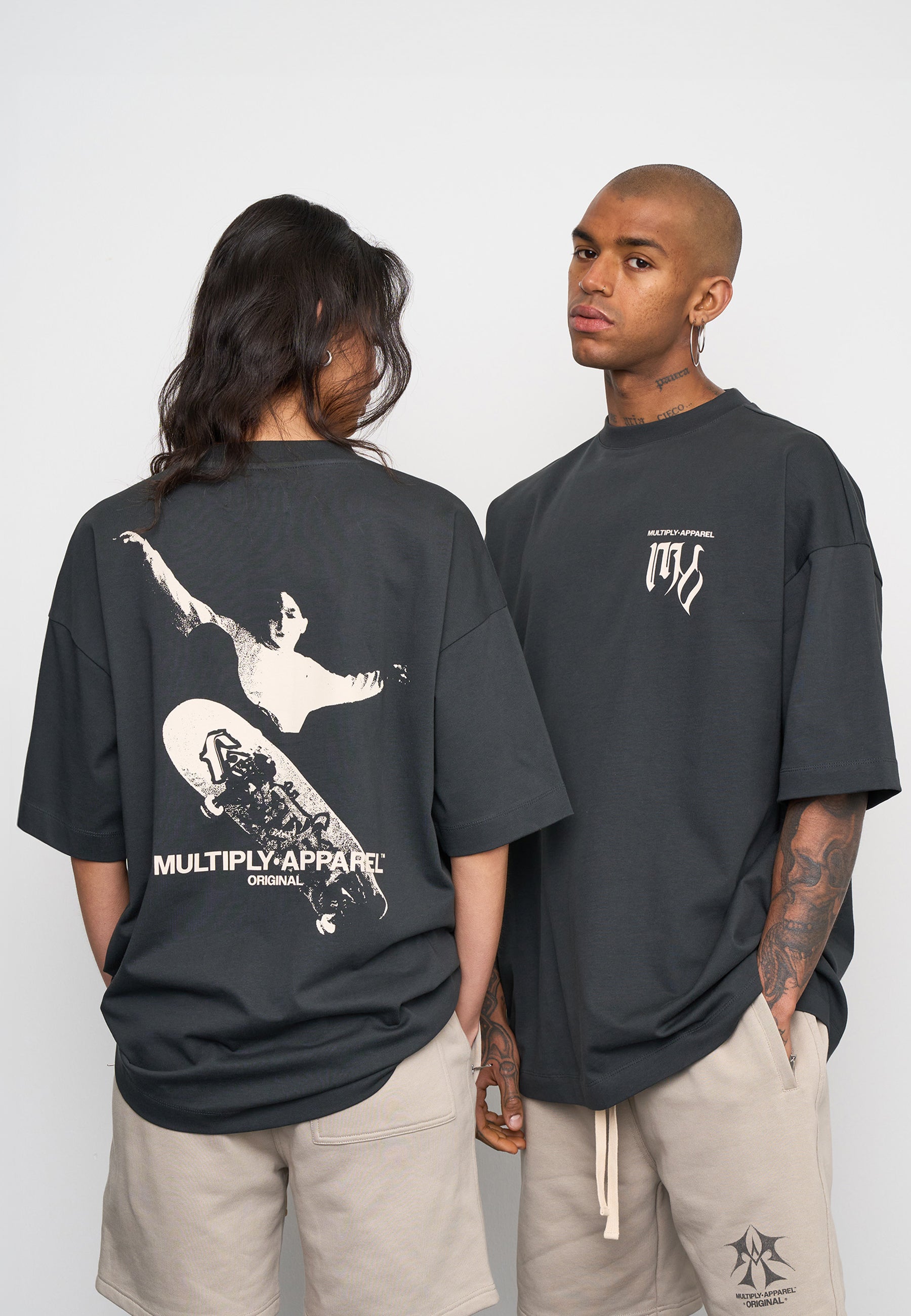 Multiply Spparel Oversize T-Shirt KICKFLIP Black Soda Washed