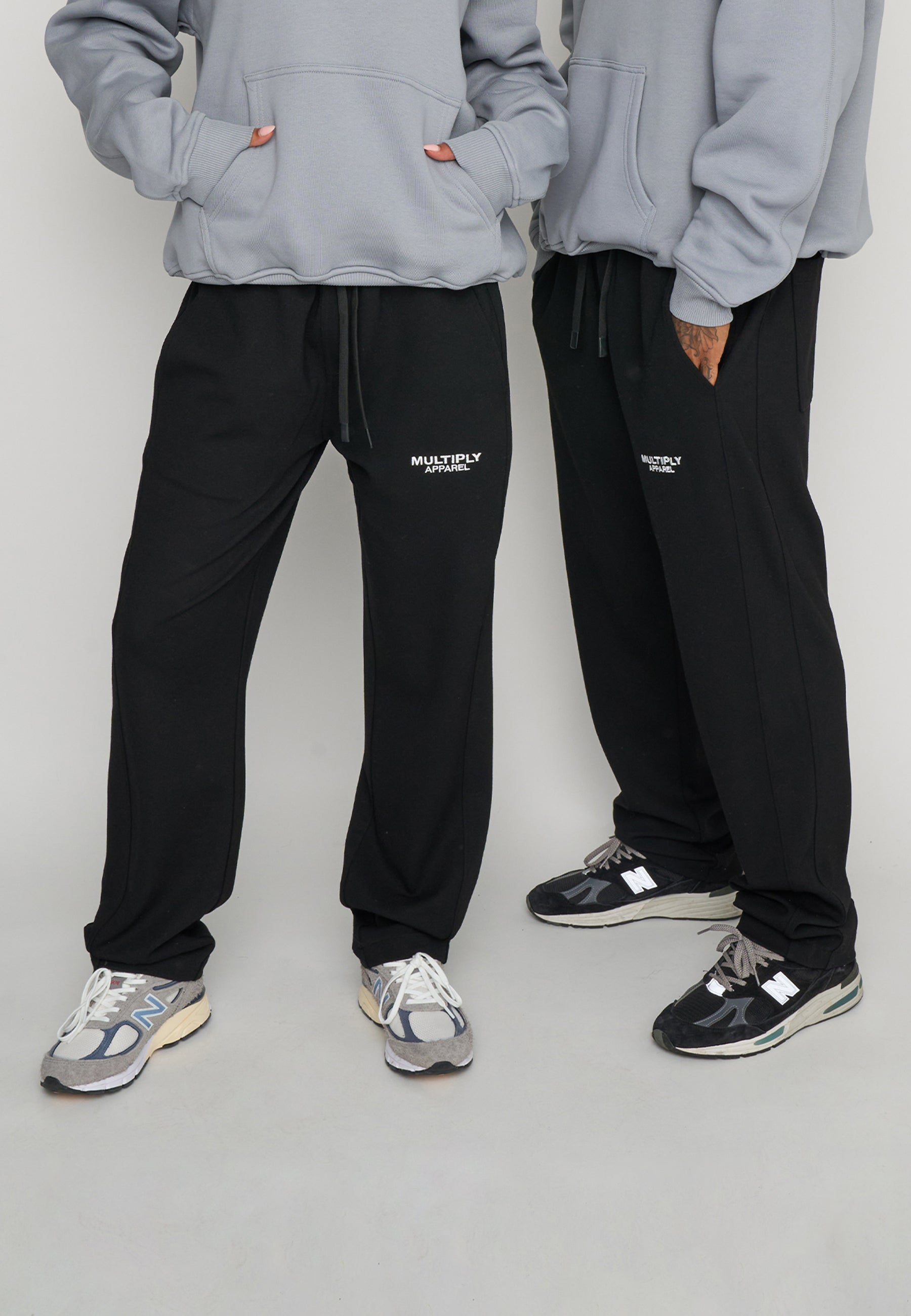 Multiply Apparel Pants TAILORED MULTIPLY Black – Frontalansicht