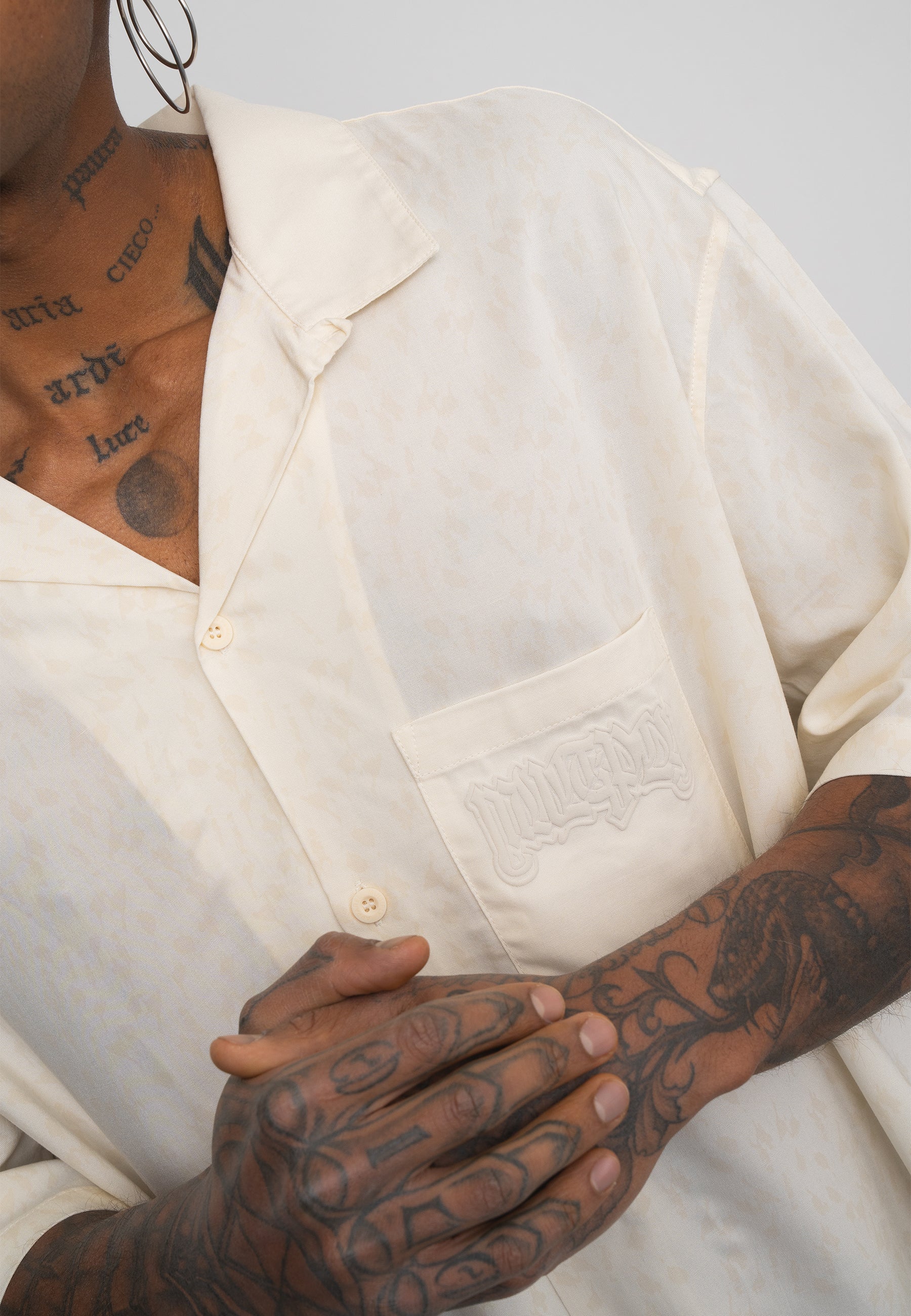 Multiply Apparel Oversize Shirt INMATES White Asparagus – weitere Ansicht 2