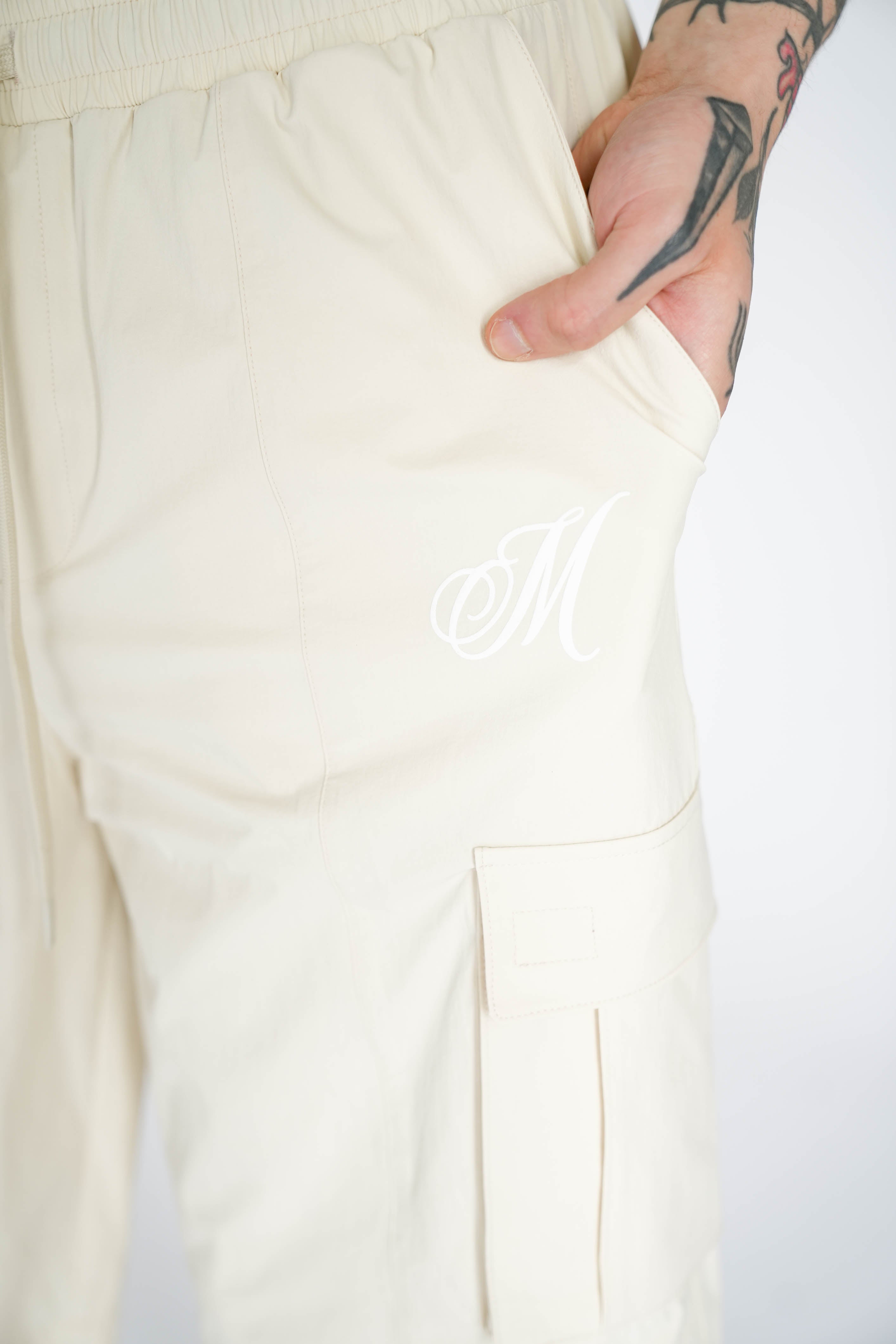 Multiply Apparel Oversize Utility Shorts ALL-PURPOSE Pistachio Shell – weitere Ansicht 5