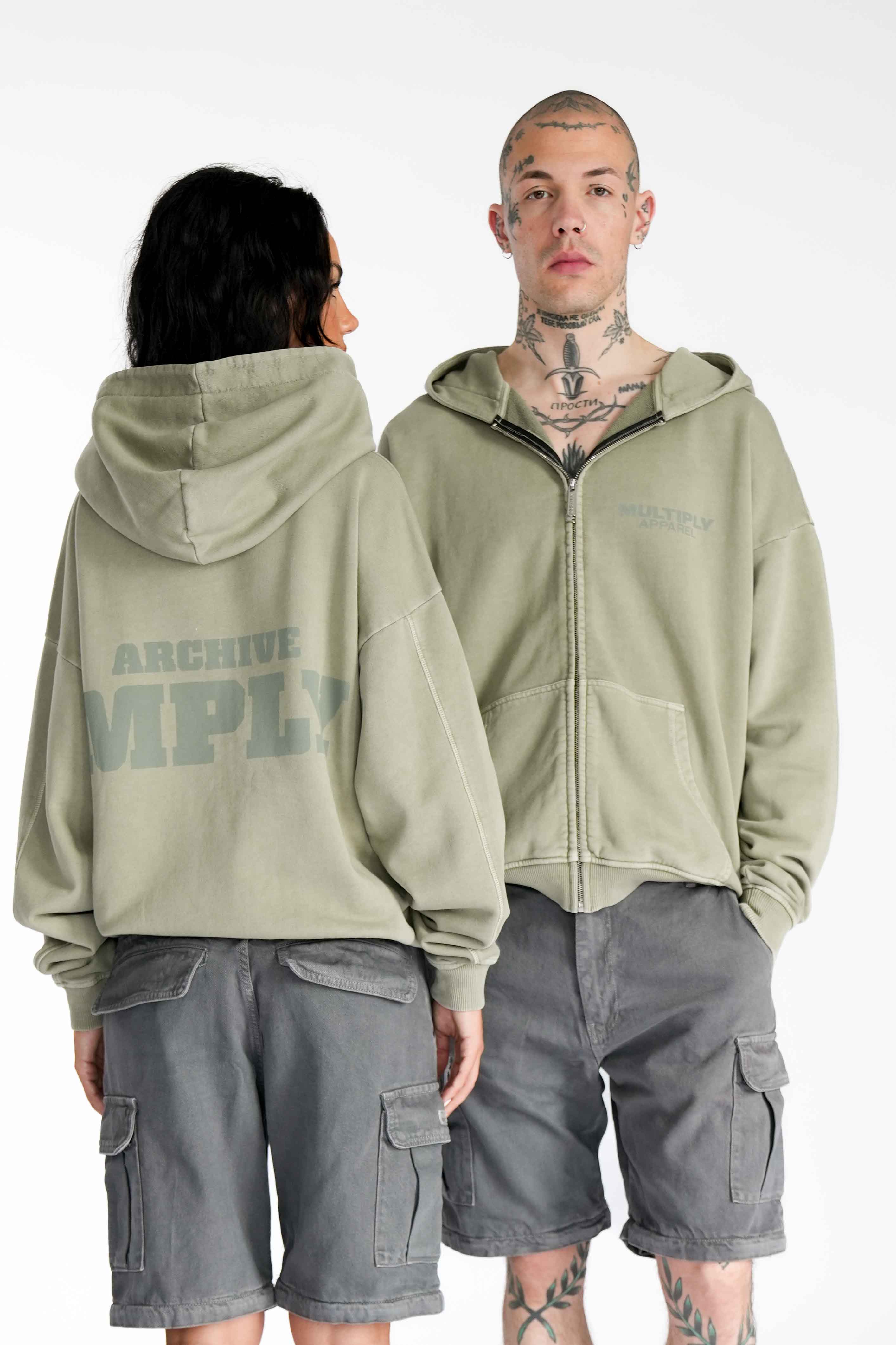 Multiply Apparel Oversize Zip Hoodie IMPRINTS Seagrass Washed – Frontalansicht
