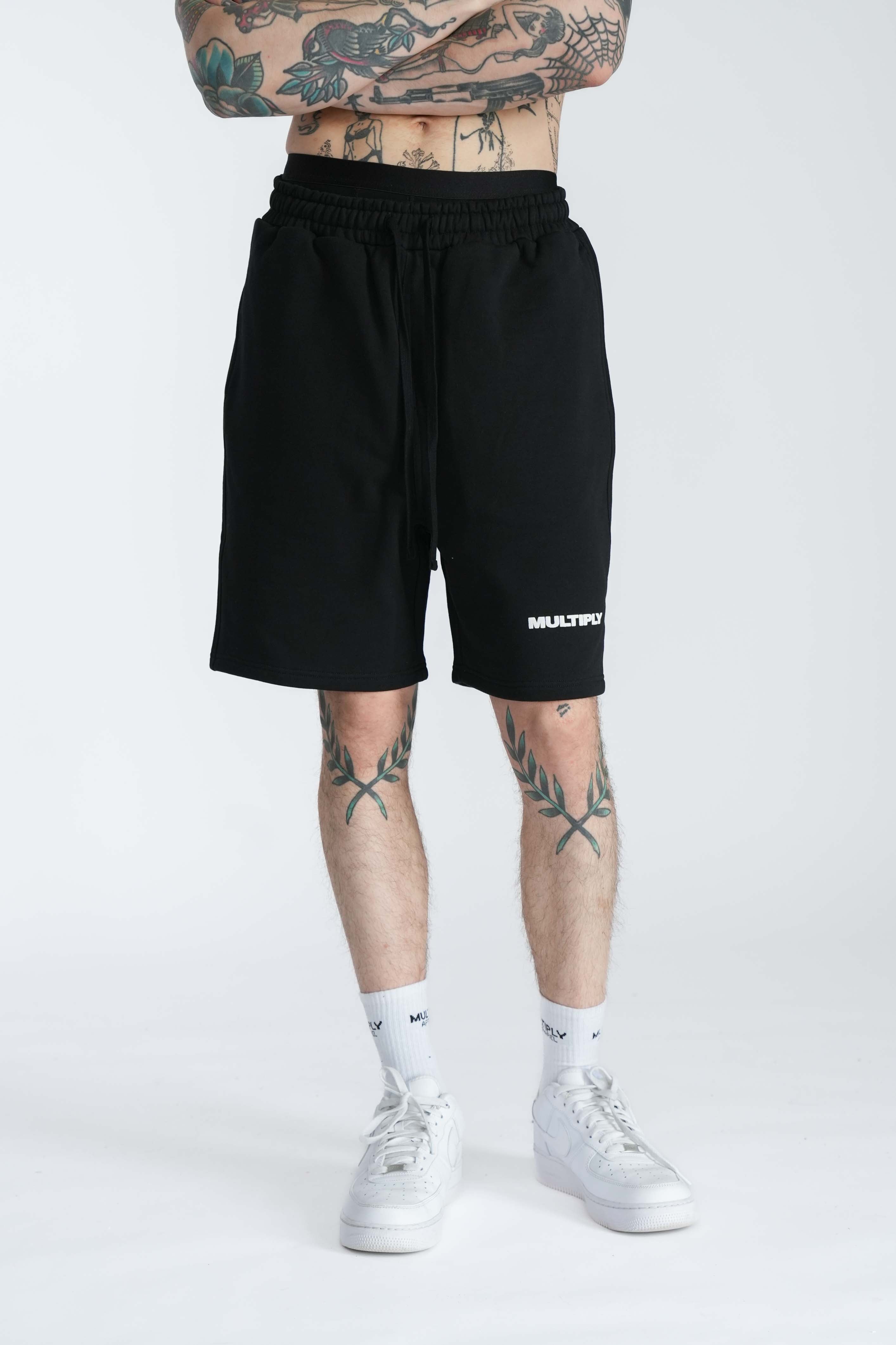 Multiply Apparel Shorts MULTIPLY Black – Frontalansicht