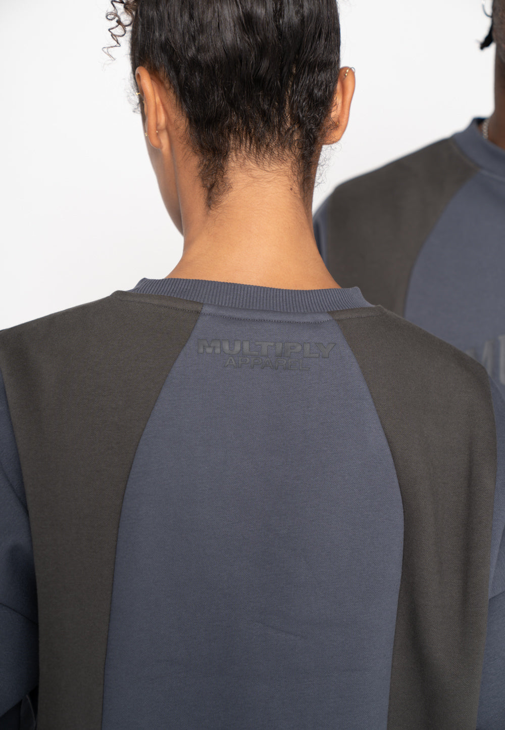 Multiply Apparel Oversize Sweatshirt HOMING Ombre Blue – weitere Ansicht 2