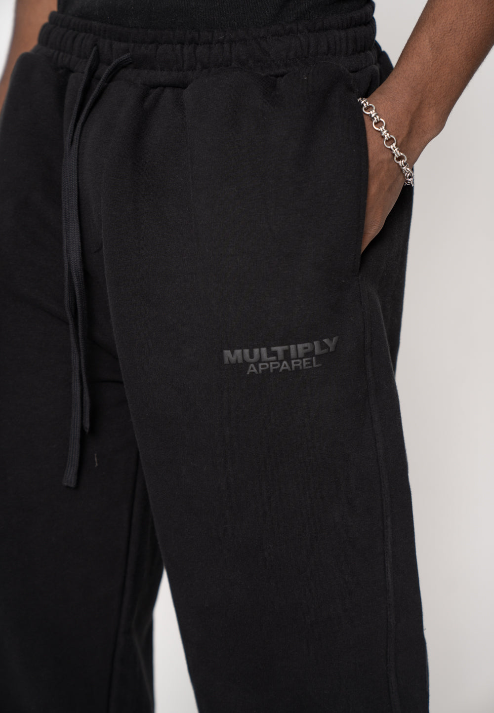Multiply Apparel Oversize Jogger CLASSICO Black – weitere Ansicht 3