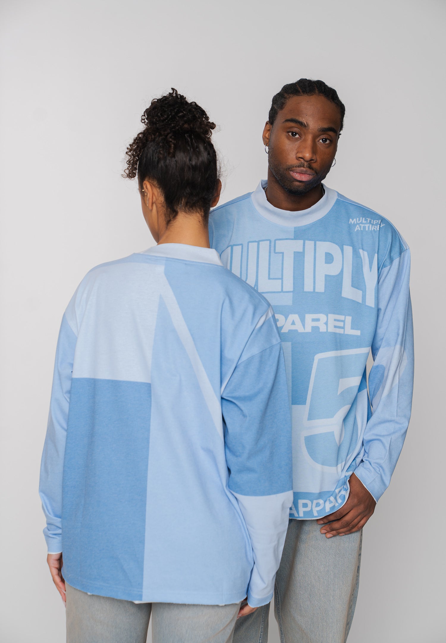 Multiply Apparel Oversize Longsleeve QUAD Tradewinds – Frontalansicht