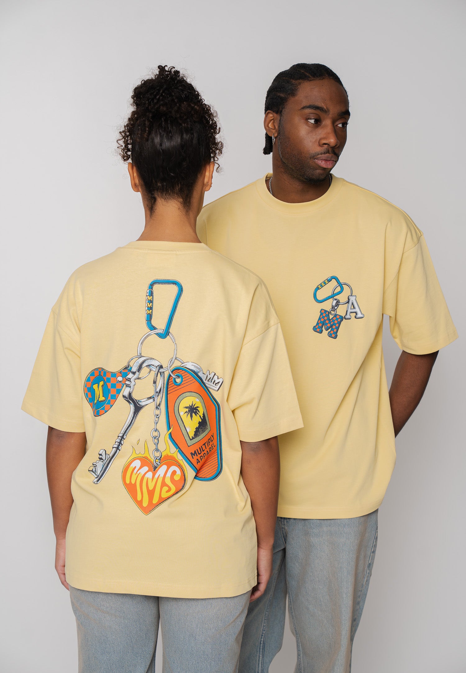 Oversize T-Shirt KEY CHAIN Straw