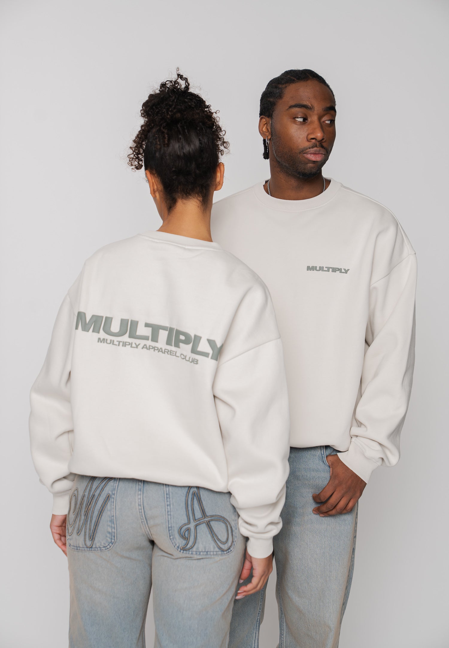 Multiply Apparel Oversize Sweatshirt MULTIPLY Vasporous Gray – Frontalansicht