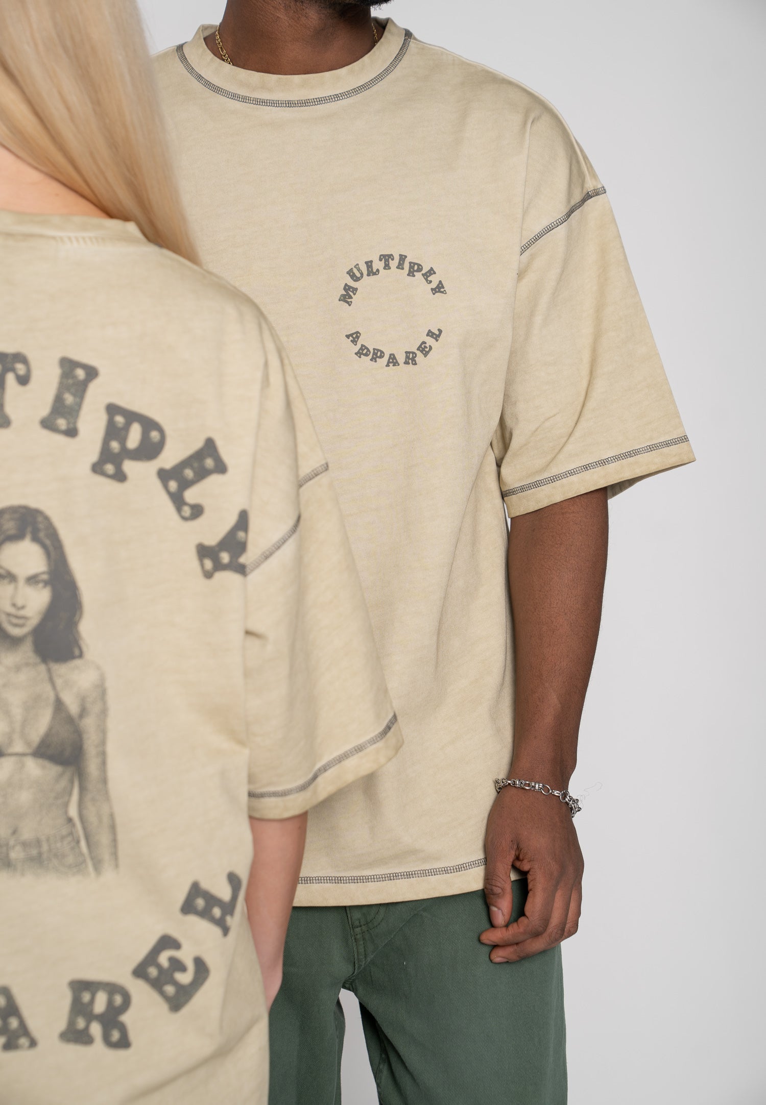 Multiply Apparel Oversize T-Shirt PIN UP Overcast – weitere Ansicht 4