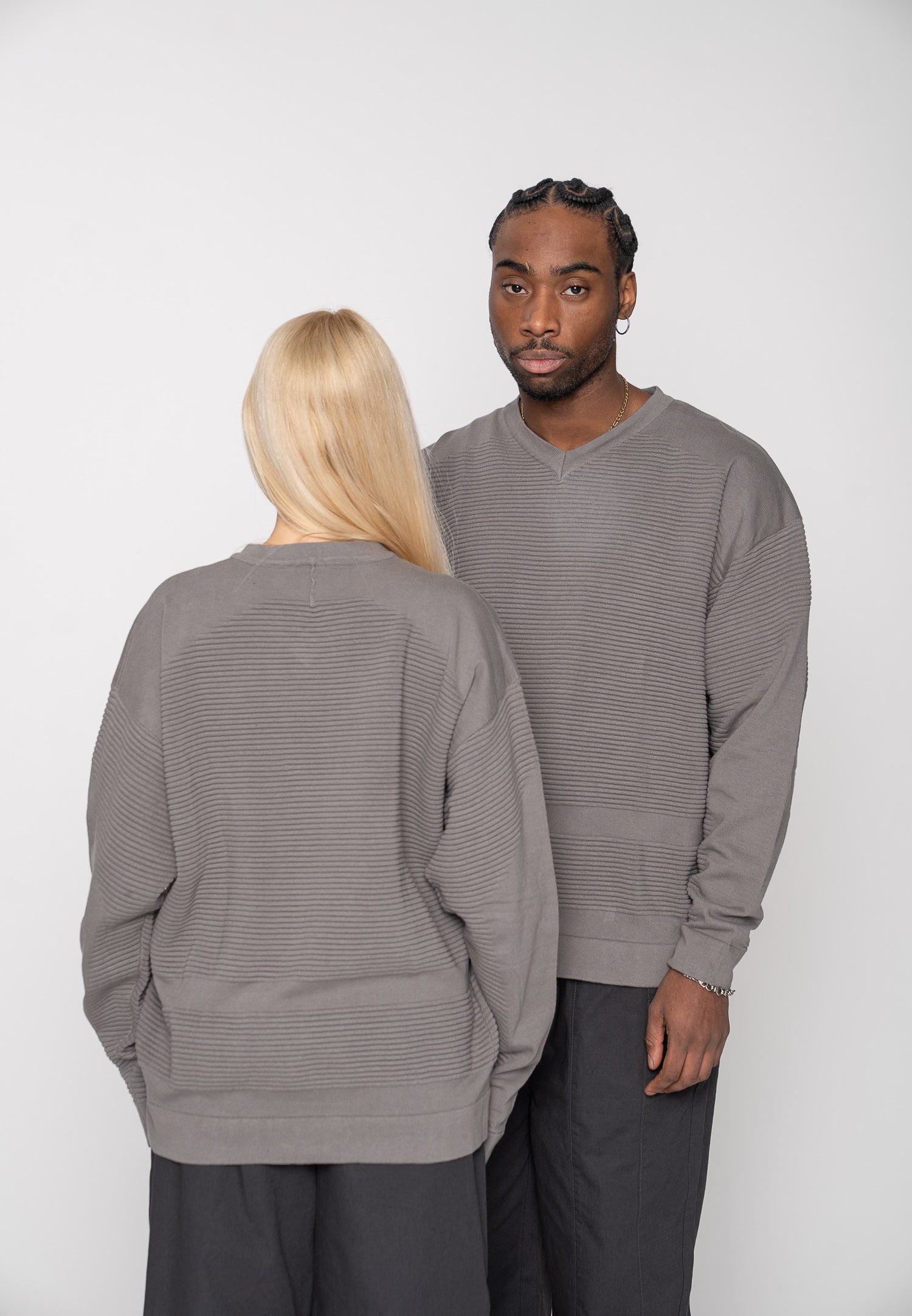 Multiply Apparel Sweatshirt HOCKEY Gargoyle – Frontalansicht