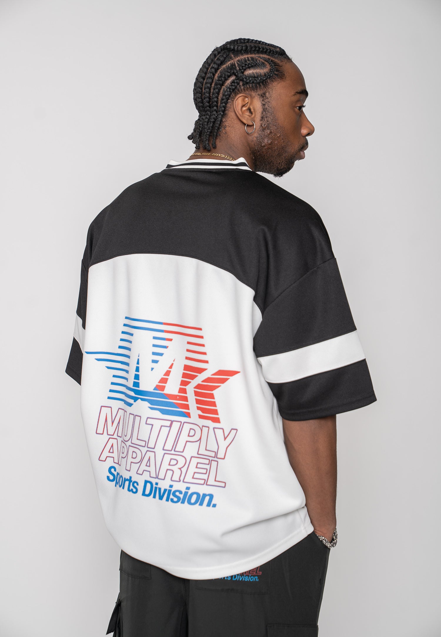 Multiply Apparel Oversize T-shirt OLYMP Pirate Black / Blanc de Blanc – weitere Ansicht 7