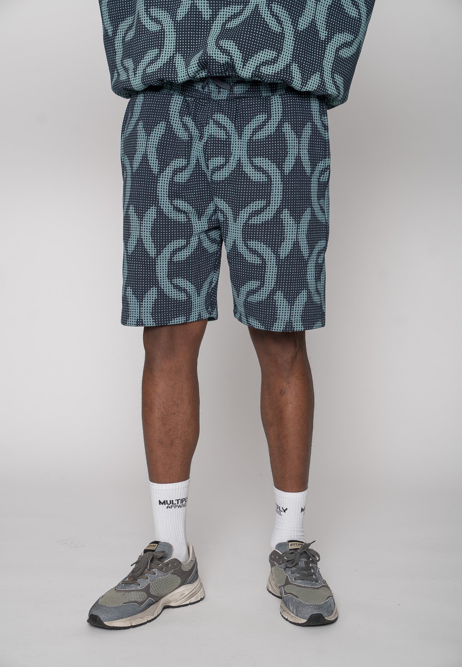 Multiply Apparel Shorts LOCKET Midnight Navy – Frontalansicht