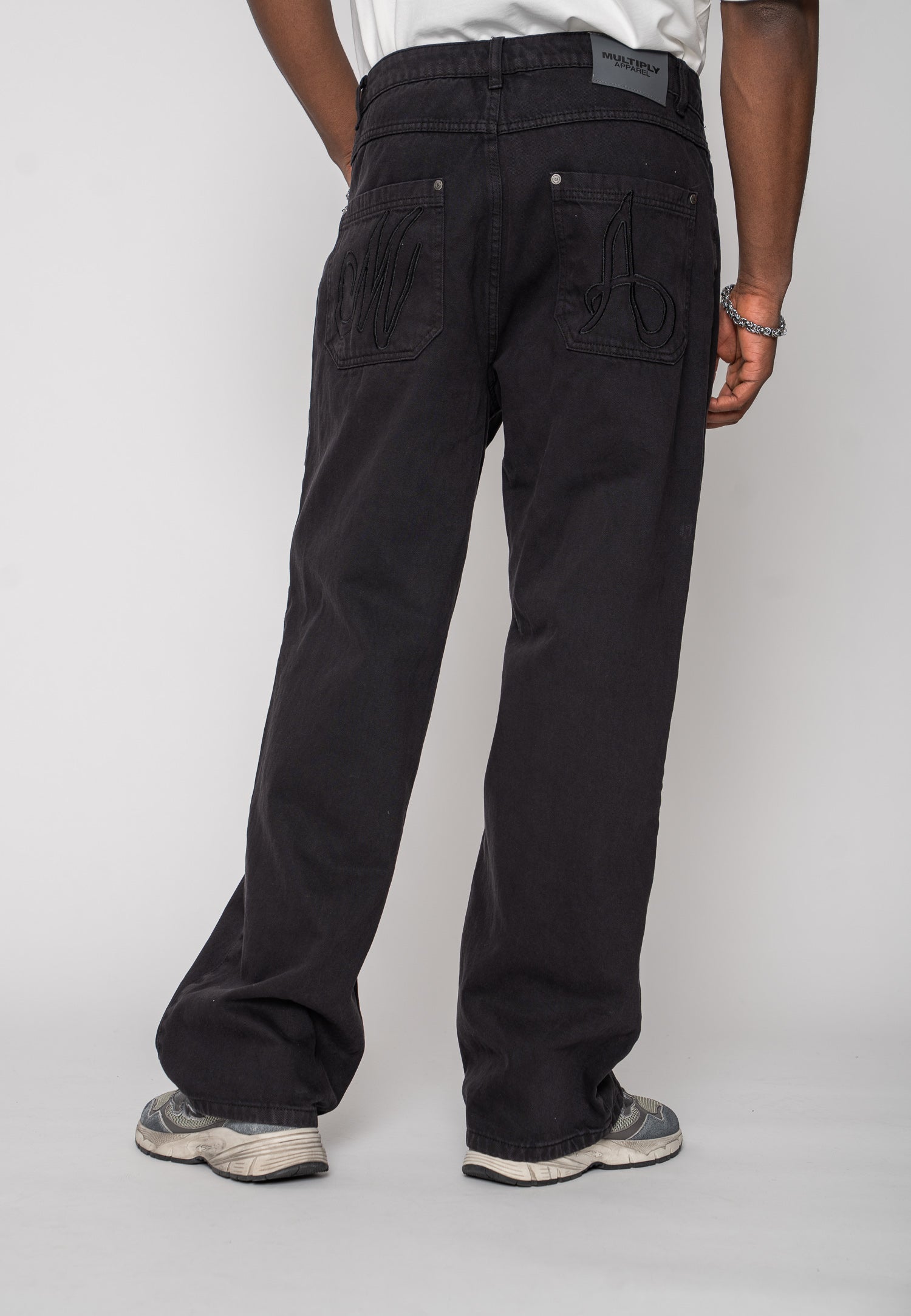 Multiply Apparel Wide Straight Jeans Black Washed – weitere Ansicht 4