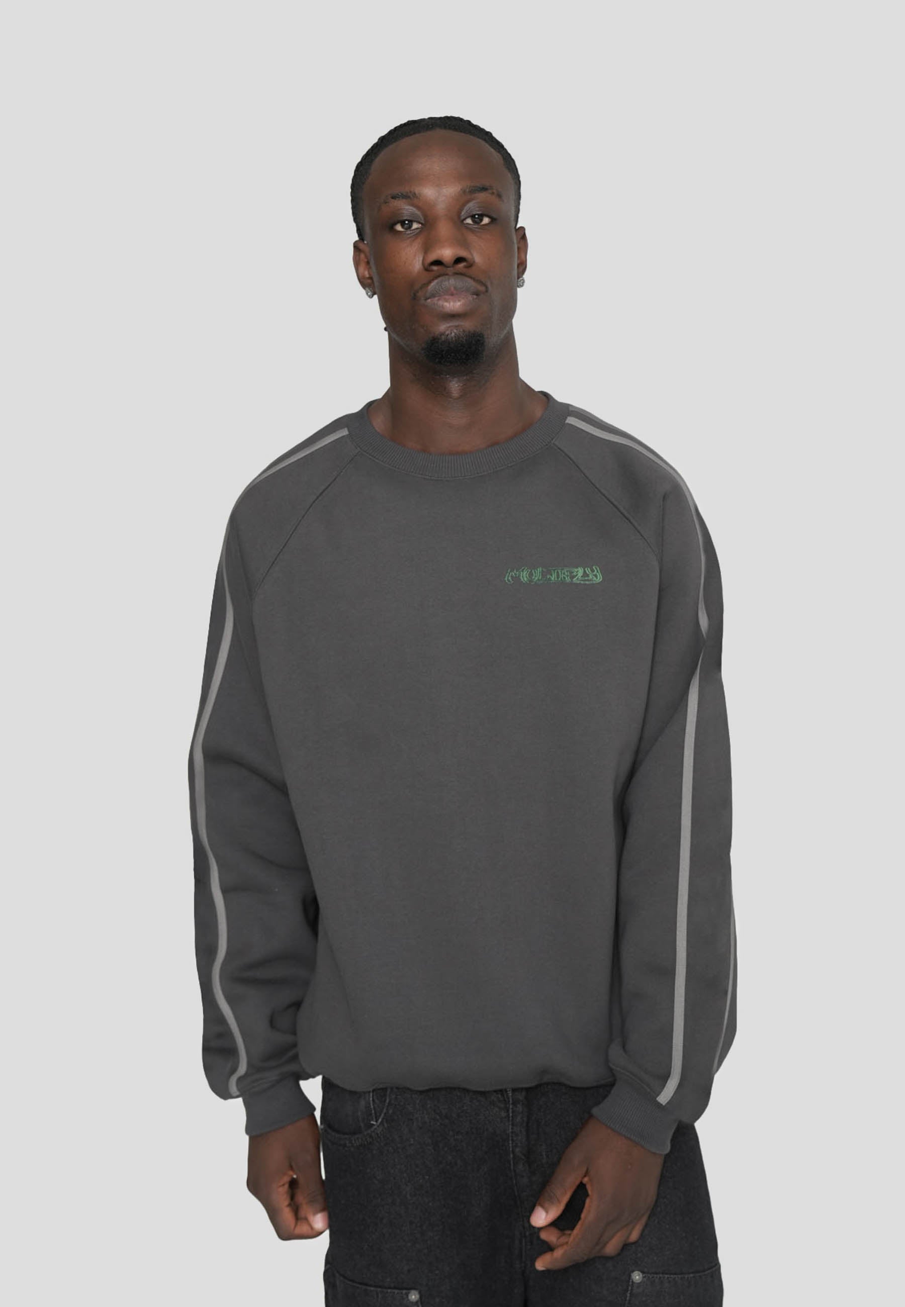 Multiply Apparel Oversize Sweatshirt SURVEILLANCE Black Soda Washed – weitere Ansicht 3