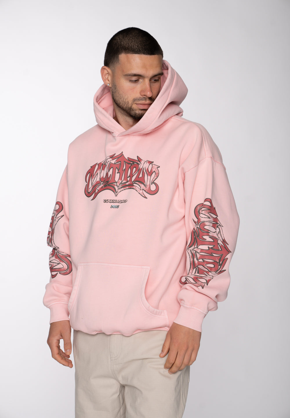 Multiply Apparel Oversize Hoodie VINTAGE WASHED GRAFFITI Pink Cherub – Frontalansicht