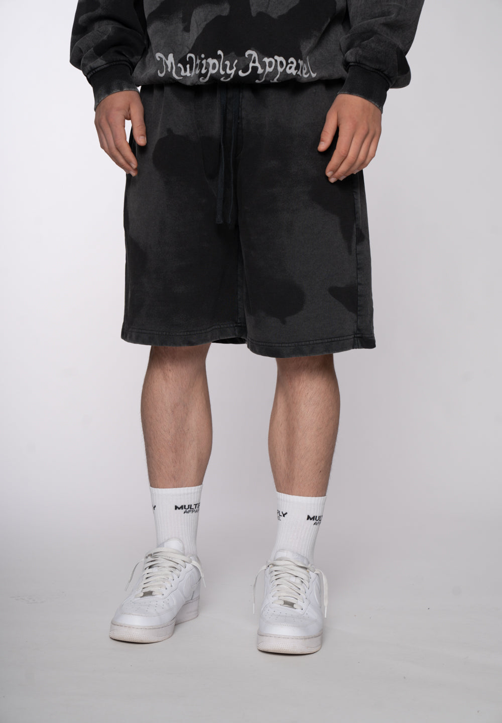 Multiply Apparel Shorts AVIAN Gargoyle – Frontalansicht