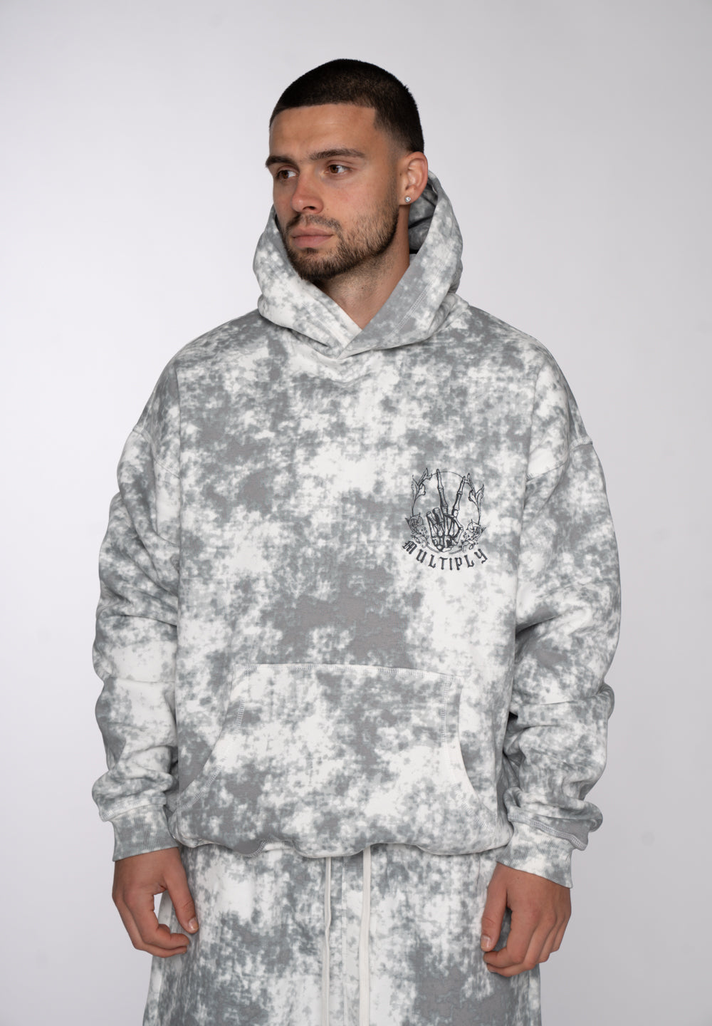 Multiply Apparel Oversize Hoodie PEACE OUT Cloud Dancer – Frontalansicht