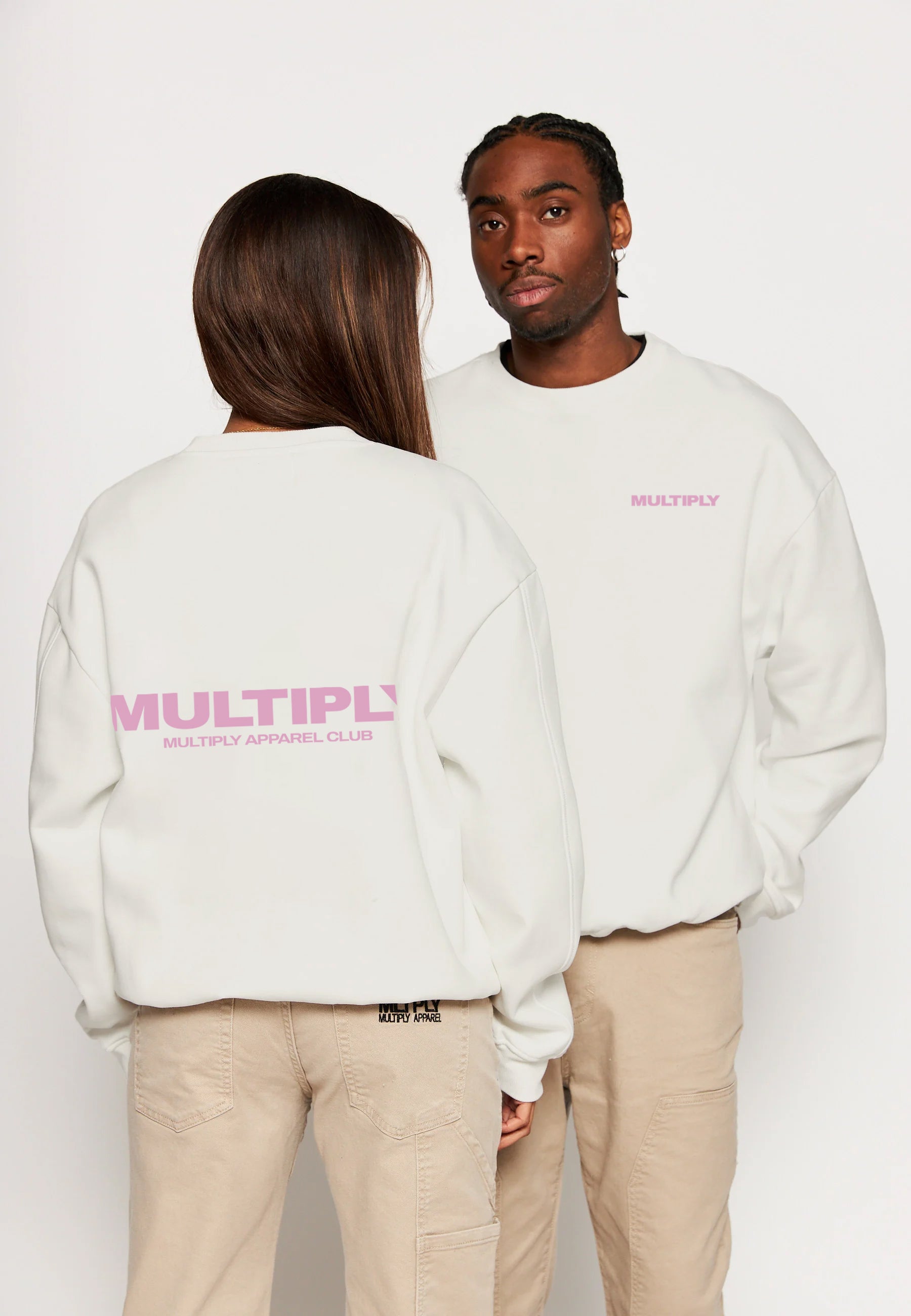 Multiply Apparel Oversize Sweatshirt MULTIPLY Snow White – Frontalansicht