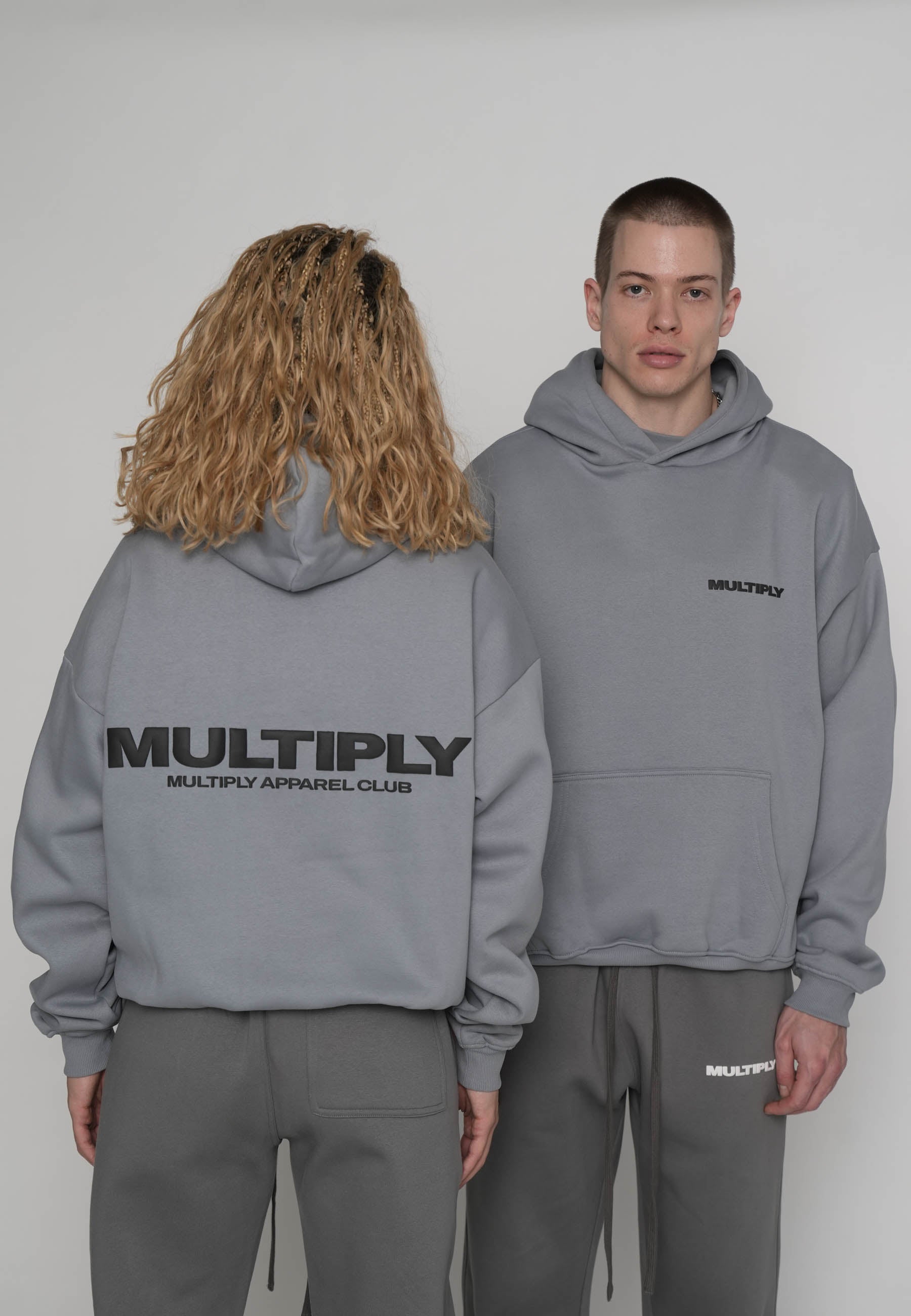 Multiply Apparel Oversize Hoodie MULTIPLY Tradewinds – Frontalansicht
