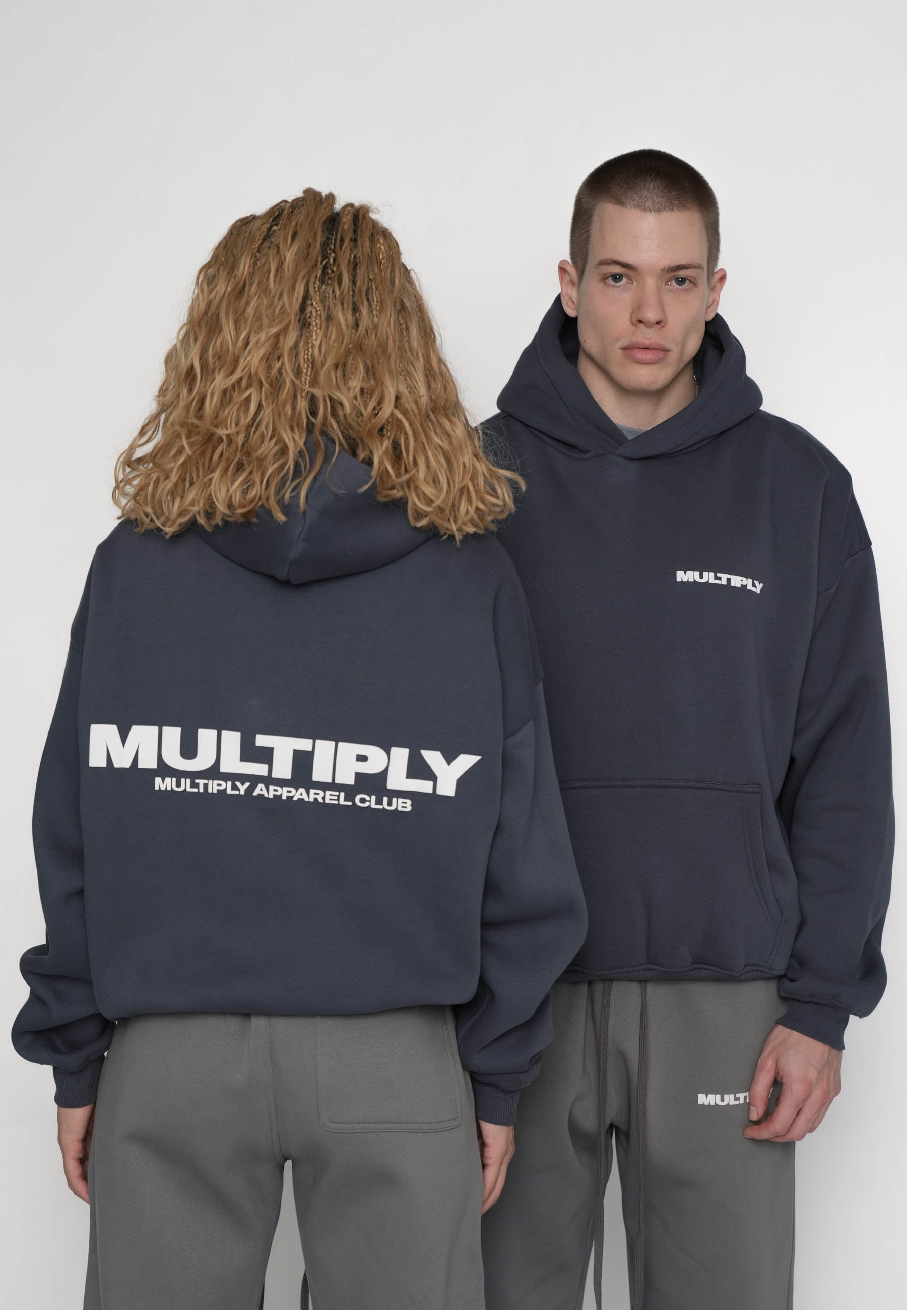 Multiply Apparel Oversize Hoodie MULTIPLY Odyssey Gray – Frontalansicht