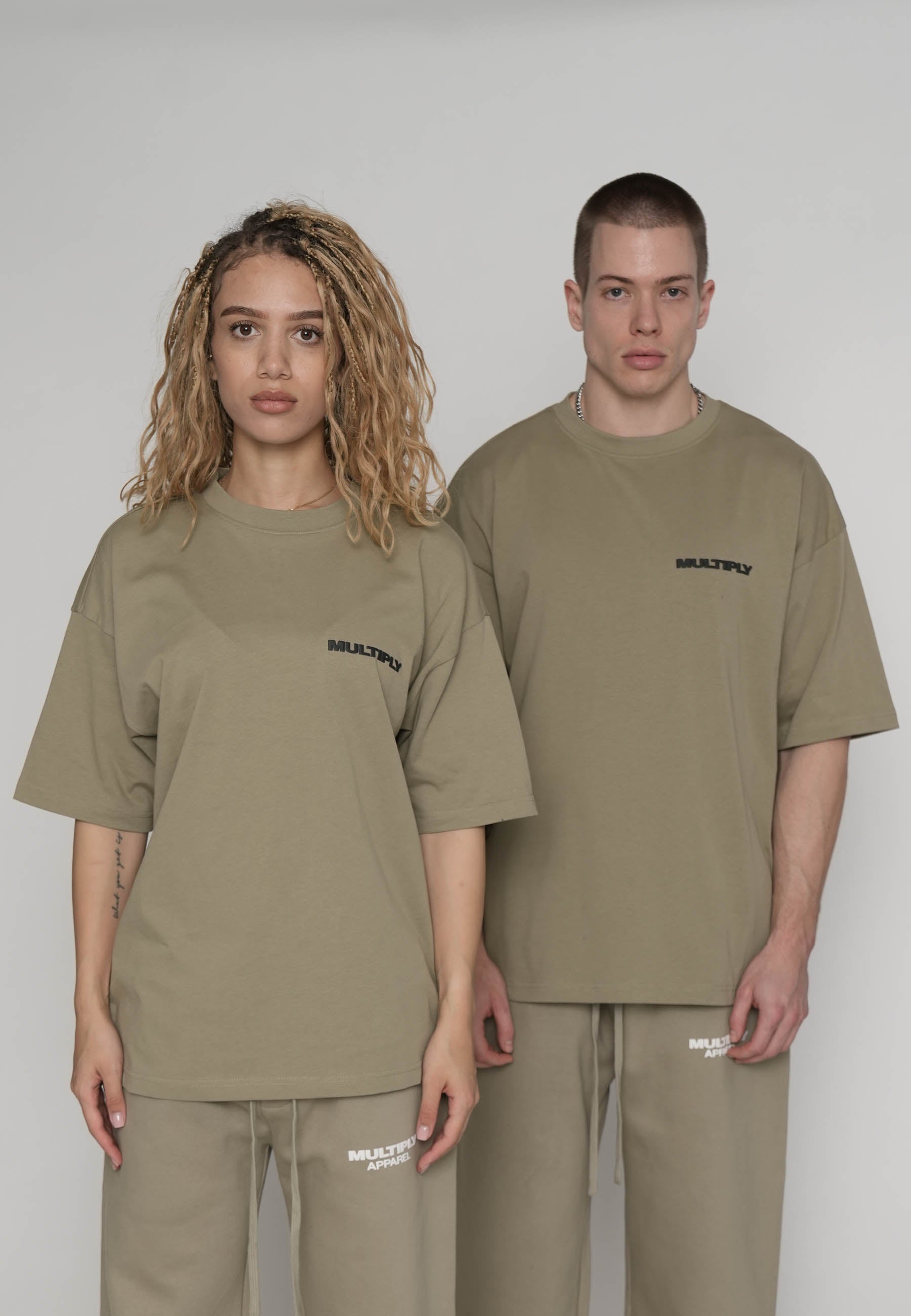 Multiply Apparel Oversize T-shirt MULTIPLY Laurel Oak – weitere Ansicht 2