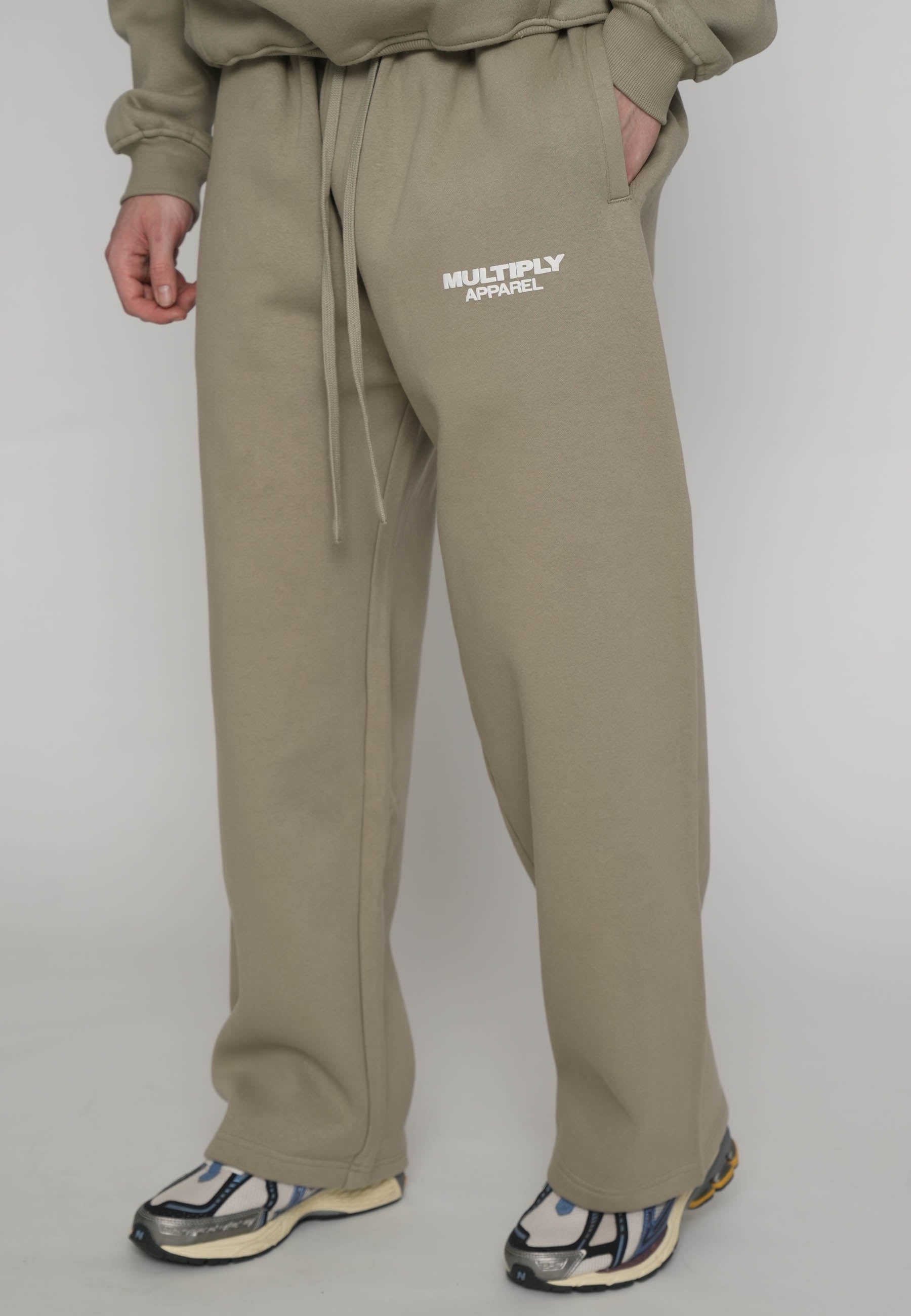 Multiply Apparel Oversize Jogger MULTIPLY Laurel Oak – weitere Ansicht 2