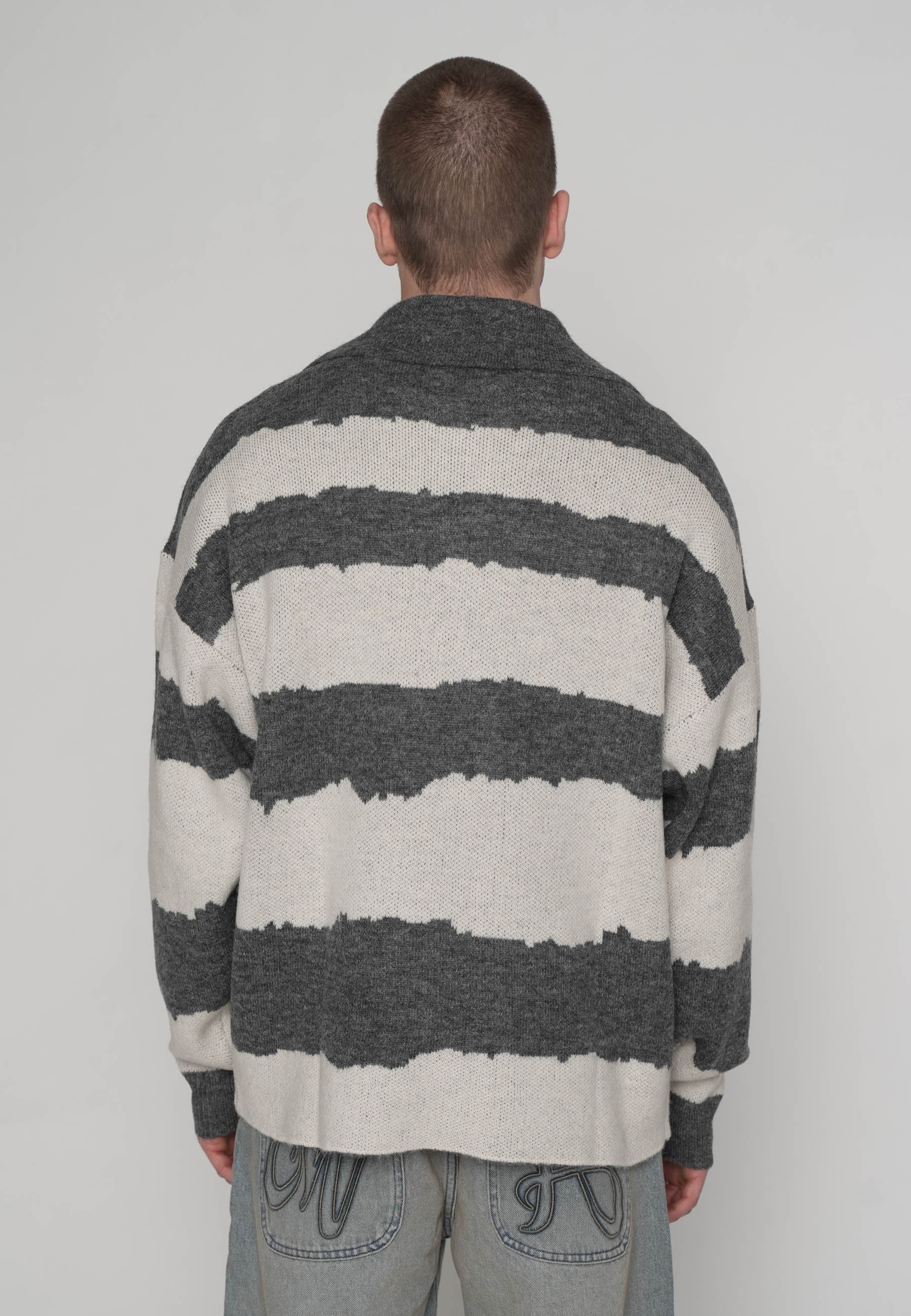 Multiply Apparel Oversize knit Longsleeve Polo DUNES Black – weitere Ansicht 4